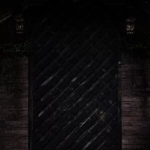 Runawayroma-Boleskine House 11